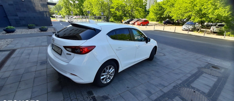 Mazda 3 cena 52700 przebieg: 72800, rok produkcji 2017 z Warszawa małe 781